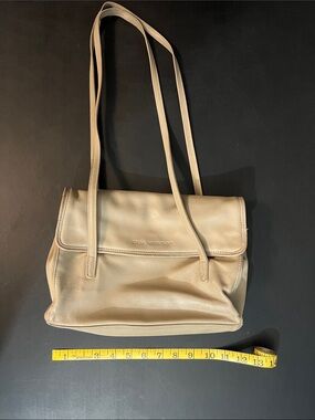 Stone Mountain Accessories Taupe Leather Shoulder Bag